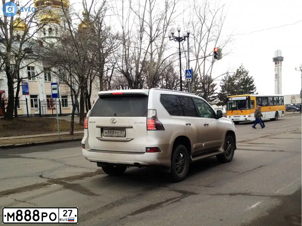 Фото автомобиля MERCEDES GLS-KLASSE, 2019 — госномер В666ОО777. Цвет: Белый
