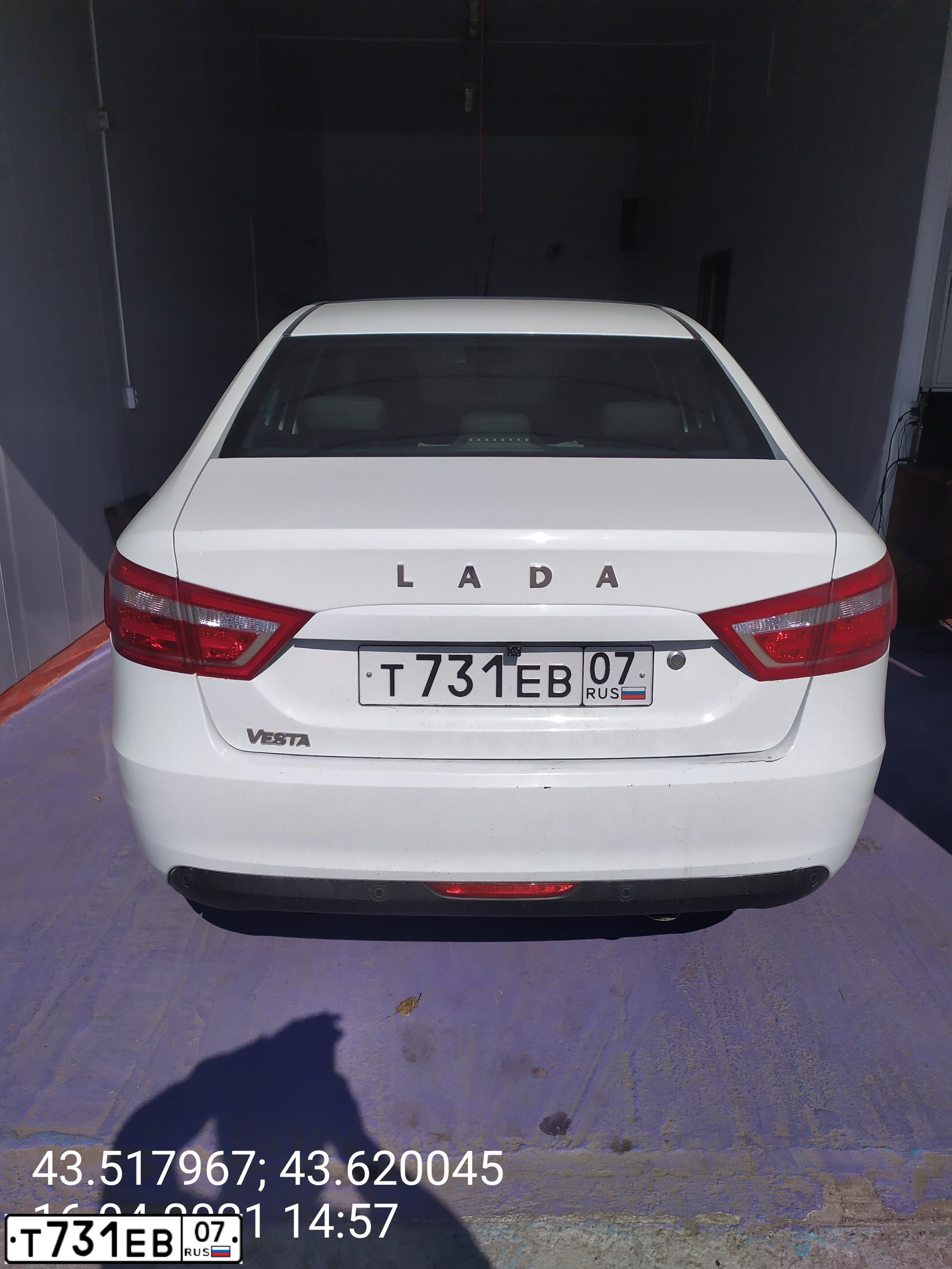 Фото автомобиля LADA VESTA, 2016 — госномер В090ТХ09
