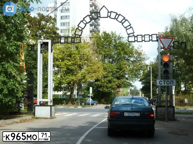 Фото автомобиля VOLKSWAGEN PASSAT, 1989 — госномер К965МО71. Цвет: Серо-Синий