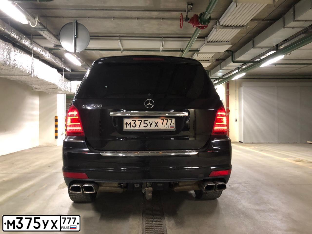 Фото автомобиля MERCEDES GL-KLASSE, 2010 — госномер А020МР36. Цвет: ЧЕРНЫЙ