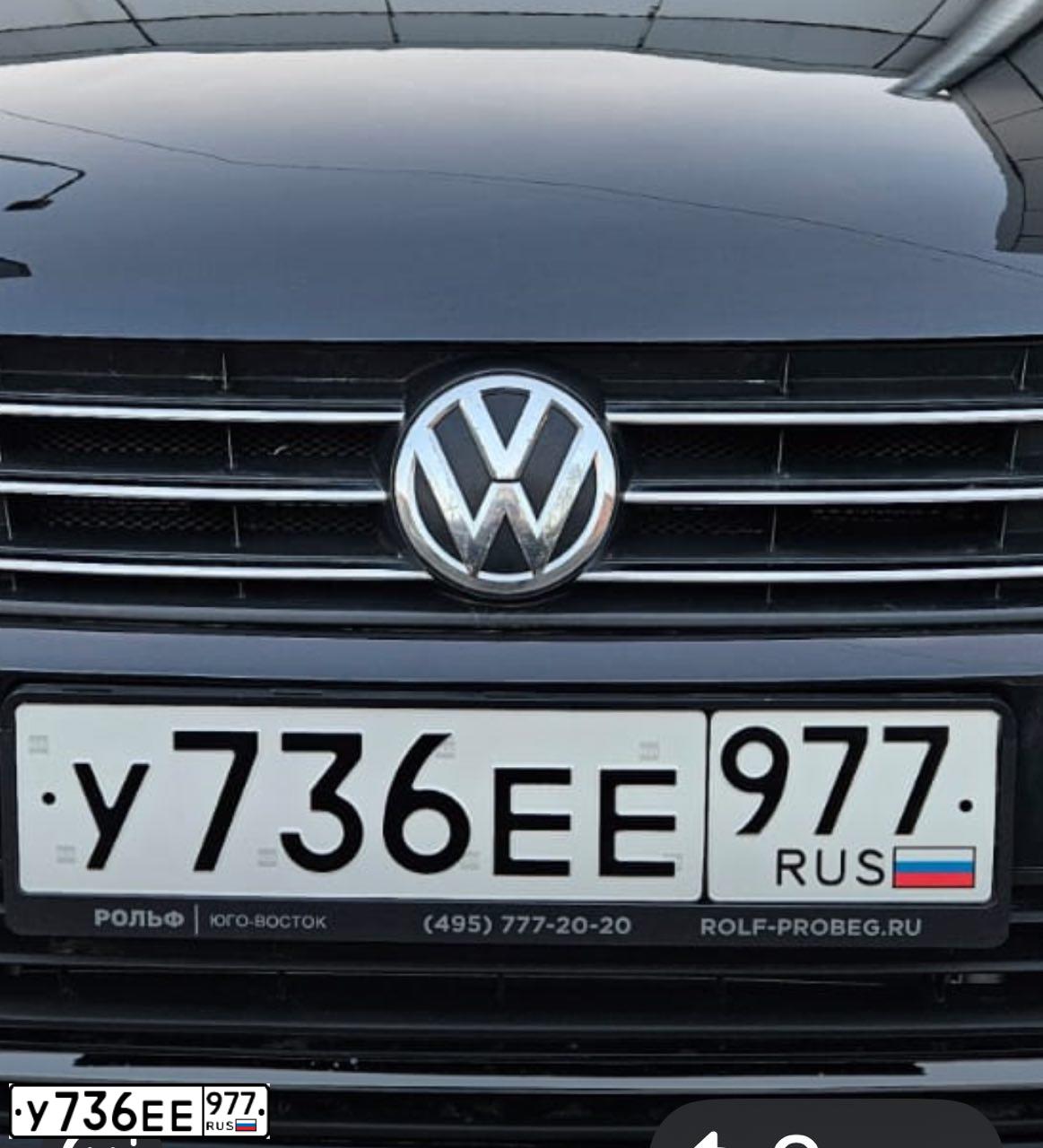 Фото автомобиля VOLKSWAGEN POLO, 2016 — госномер У736ЕЕ977. Цвет: ЧЕРНЫЙ