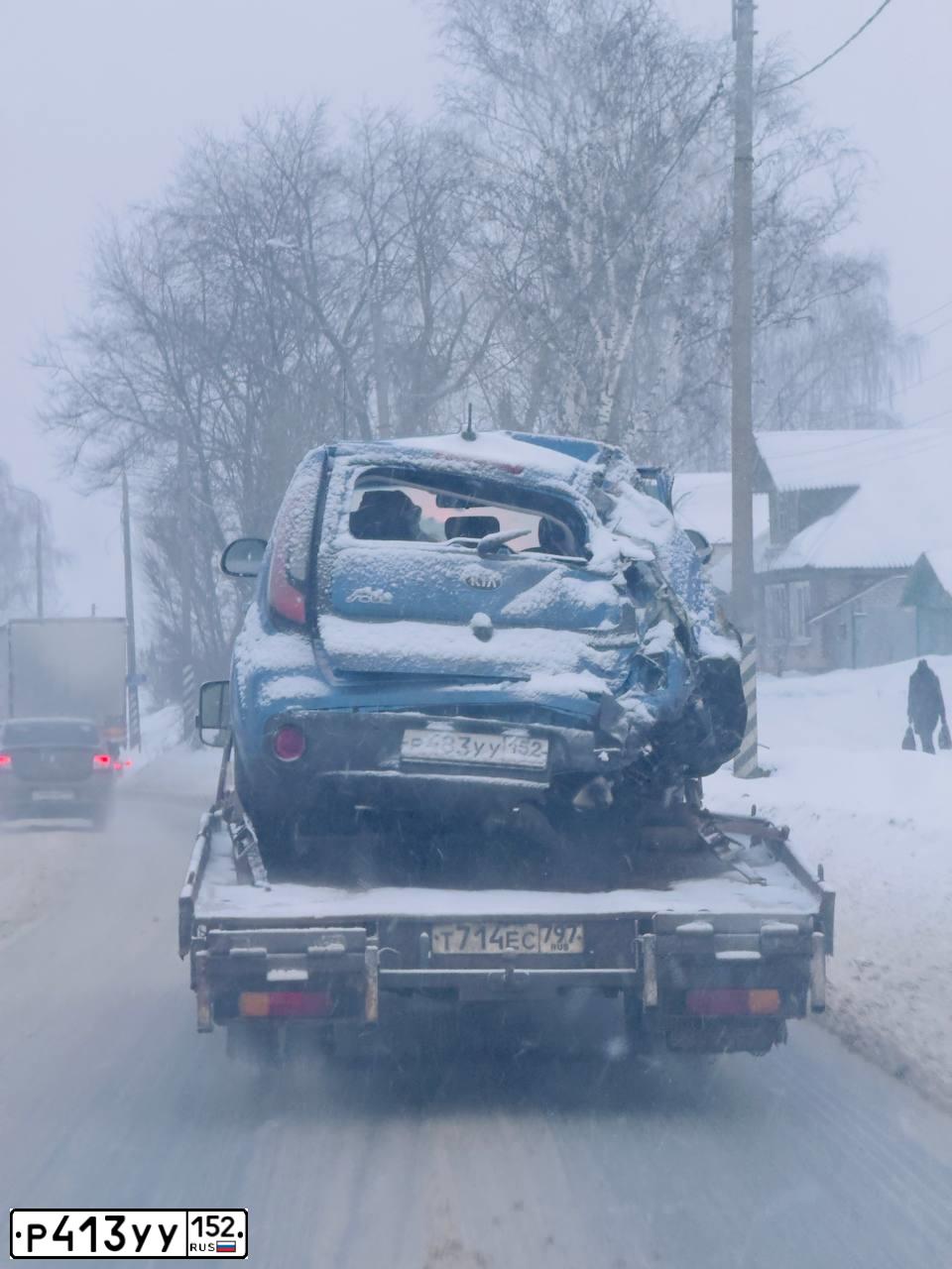 Фото автомобиля MAZDA MX-6, 1998 — госномер Р413УУ152. Цвет: СЕРЕБРИСТЫЙ