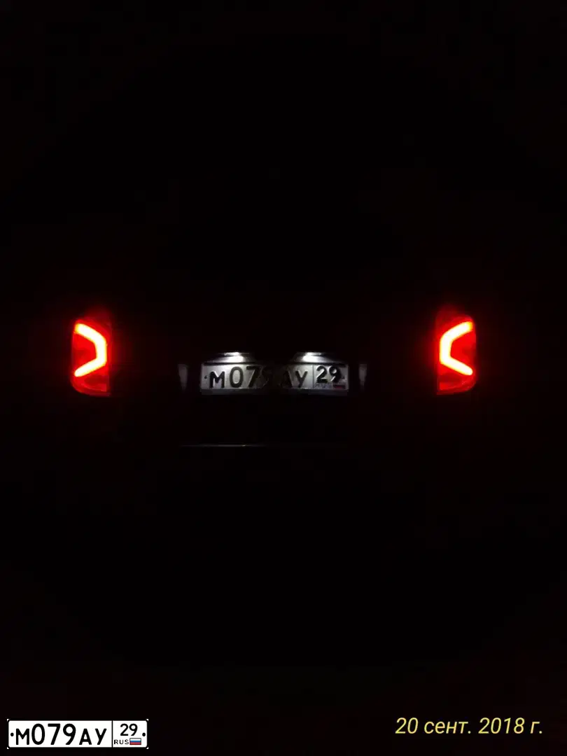 Фото автомобиля SSANGYONG ACTYON, 2013 — госномер К478СН198. Цвет: Серебристый