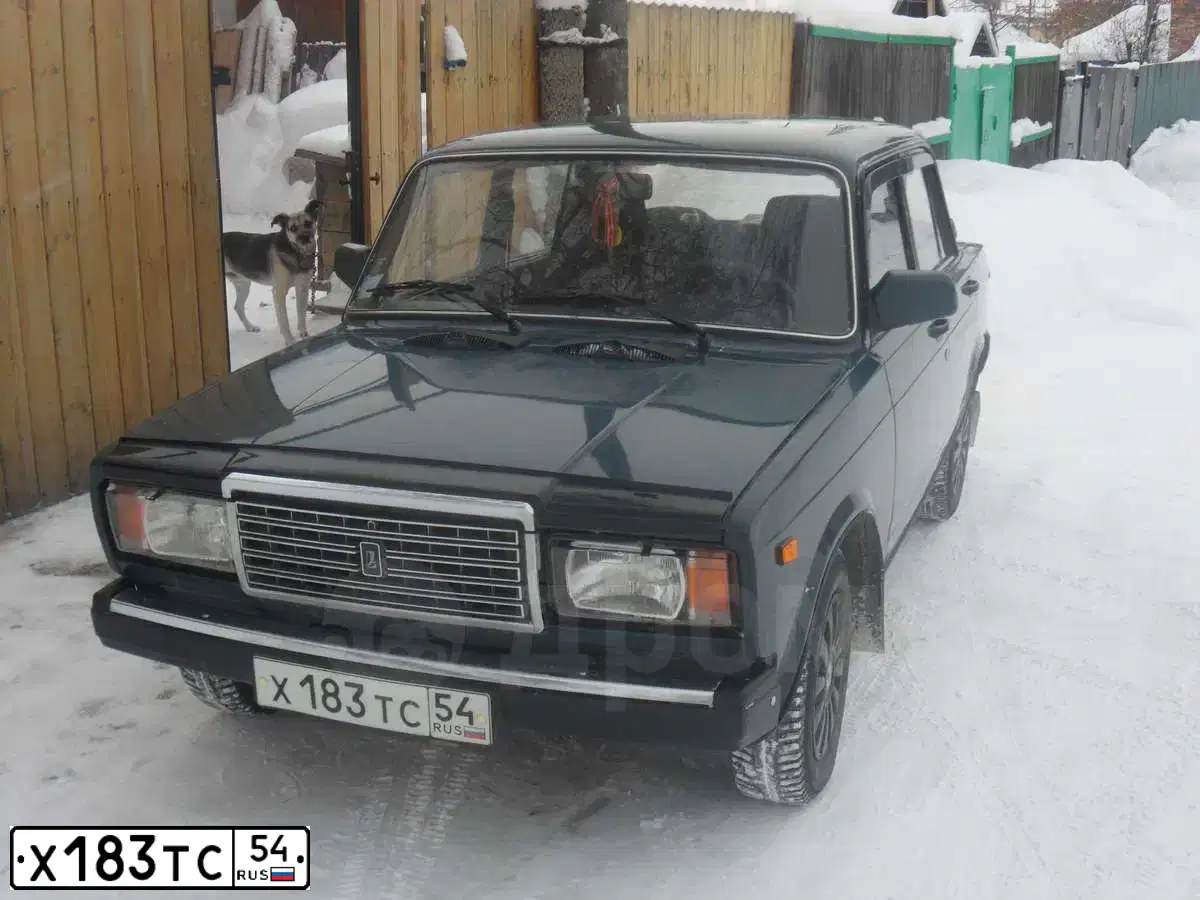 Фото автомобиля LADA 2107, 2003 — госномер Х183ТС54. Цвет: СИНЕ ЗЕЛЕНЫЙ