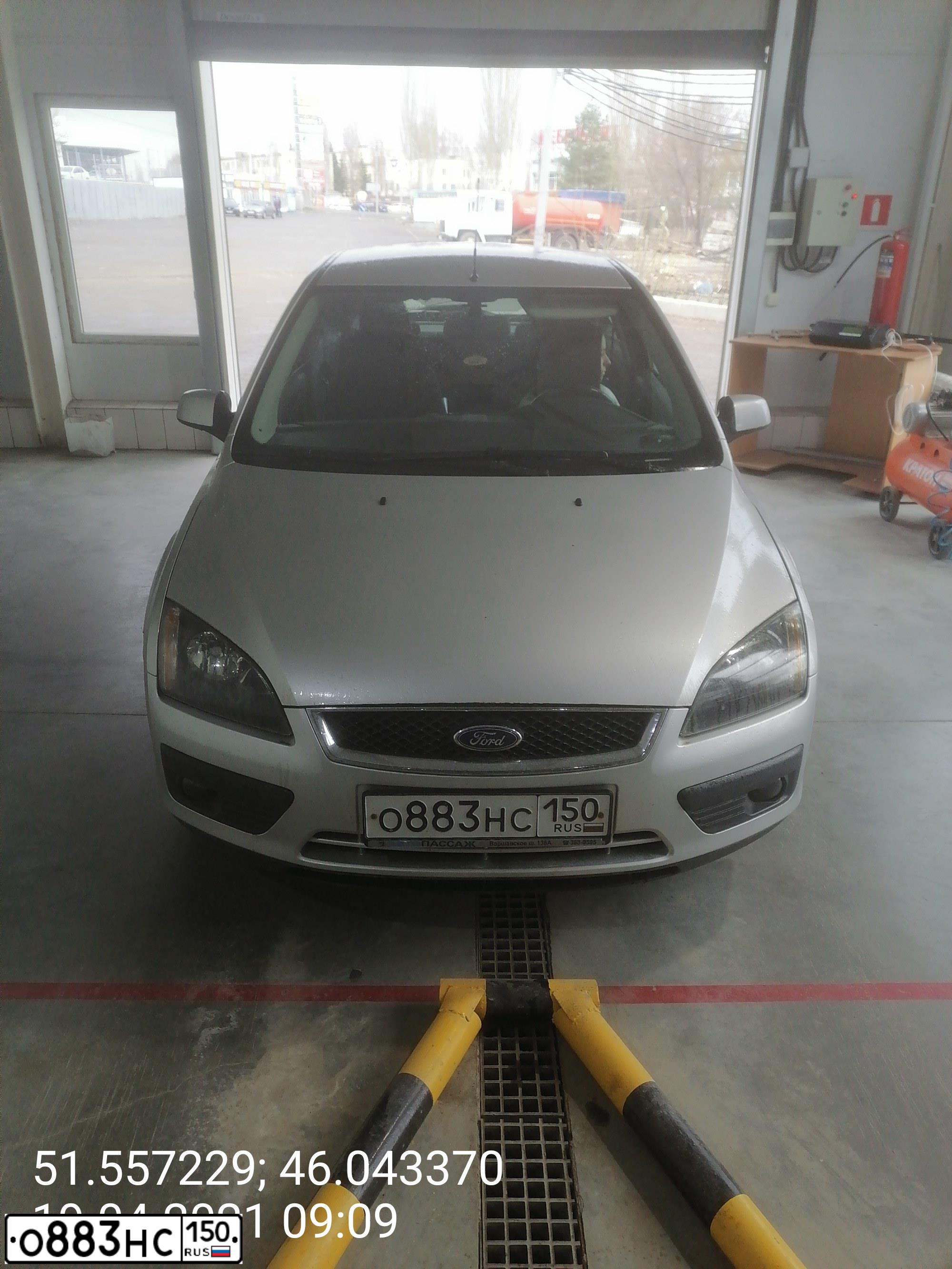Фото автомобиля FORD FOCUS, 2007 — госномер Р800ОР68. Цвет: СЕРЕБРИСТЫЙ