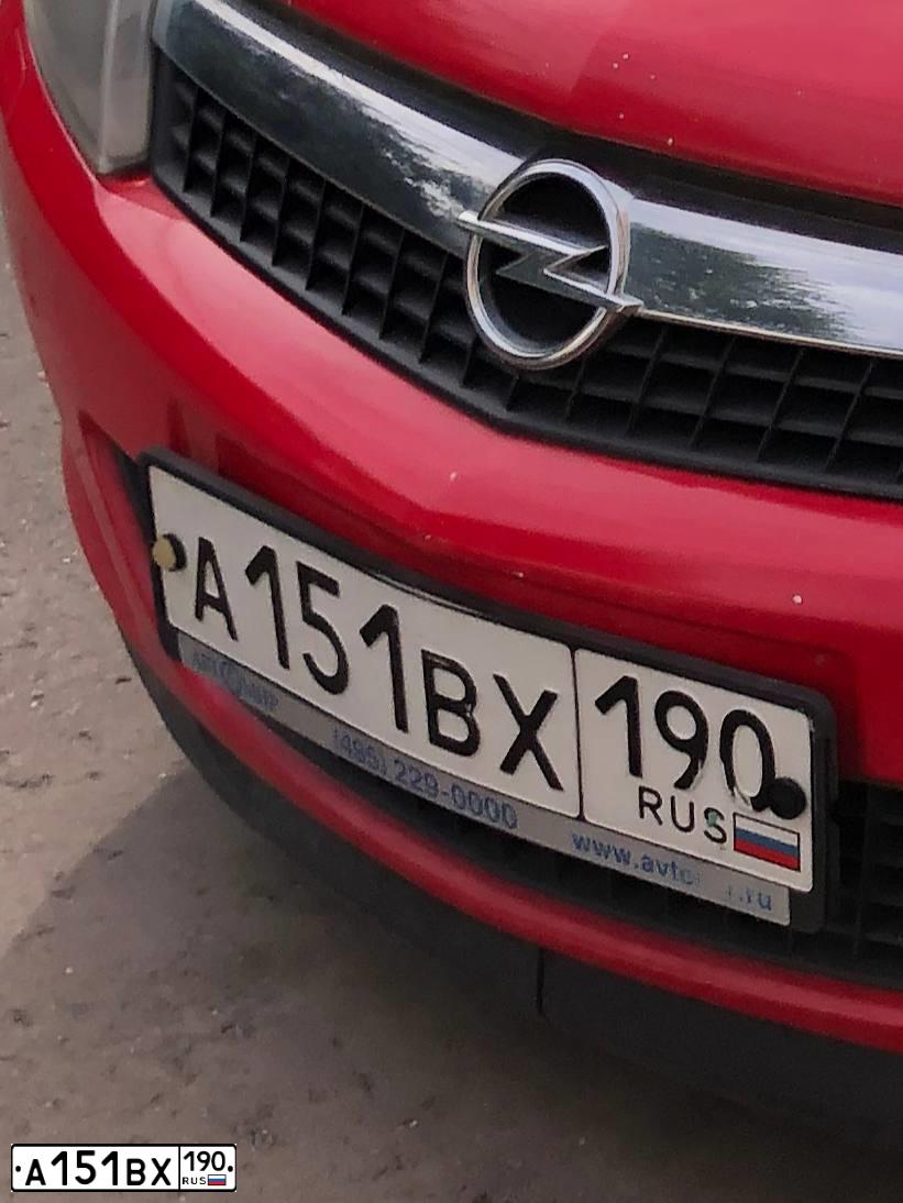 Фото автомобиля OPEL ASTRA, 2007 — госномер С154НК136. Цвет: КРАСНЫЙ