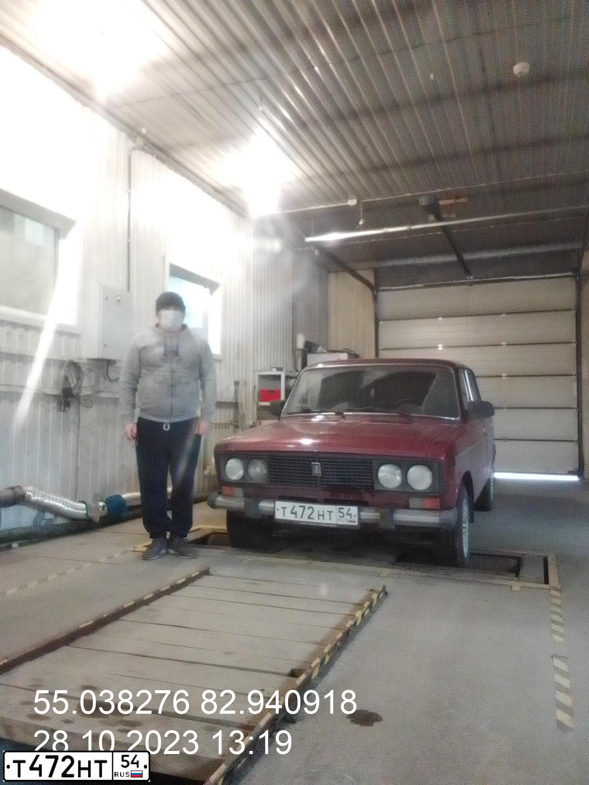Фото автомобиля LADA 2106 LADA, 1999 — госномер О016УК154. Цвет: СЕРЕБРИСТО КРАСНЫЙ
