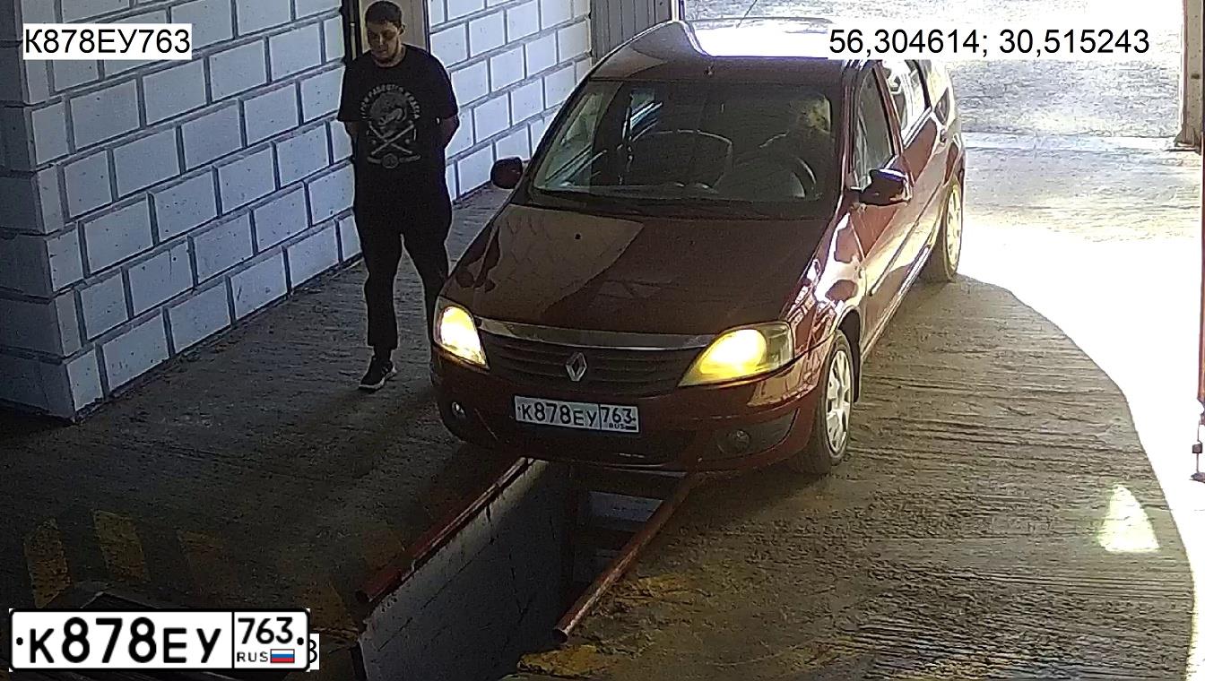 Фото автомобиля RENAULT LOGAN SR, 2010 — госномер М651СМ60