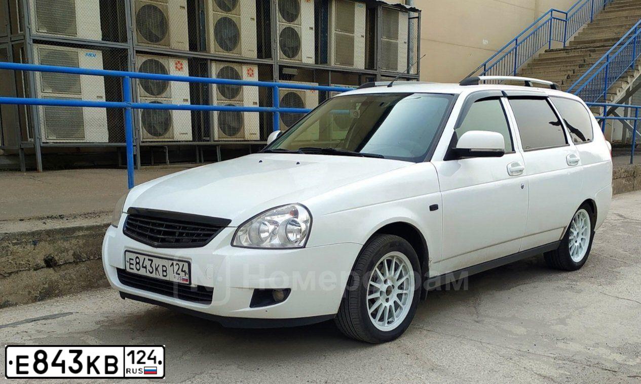 Фото автомобиля LADA 2171 PRIORA, 2012 — госномер Е843КВ124. Цвет: Белый