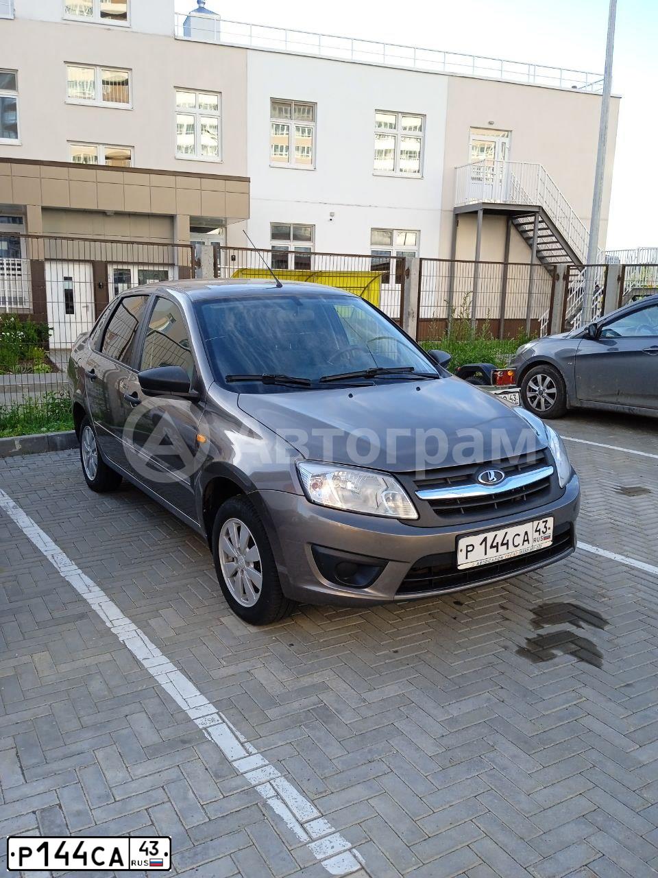 Фото автомобиля LADA 2190 GRANTA, 2016 — госномер Е658ТН08. Цвет: КОРИЧНЕВЫЙ
