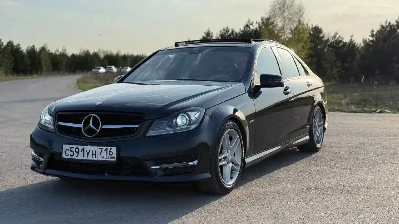 Фото автомобиля MERCEDES C-KLASSE, 2012 — госномер С591УН716. Цвет: ЧЕРНЫЙ