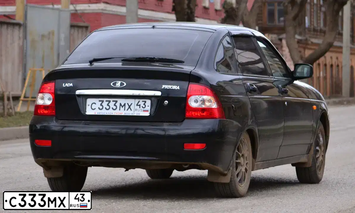 Фото автомобиля LADA 2172 PRIORA, 2009 — госномер Н997РМ43. Цвет: СИНЕ-ЧЁРНЫЙ