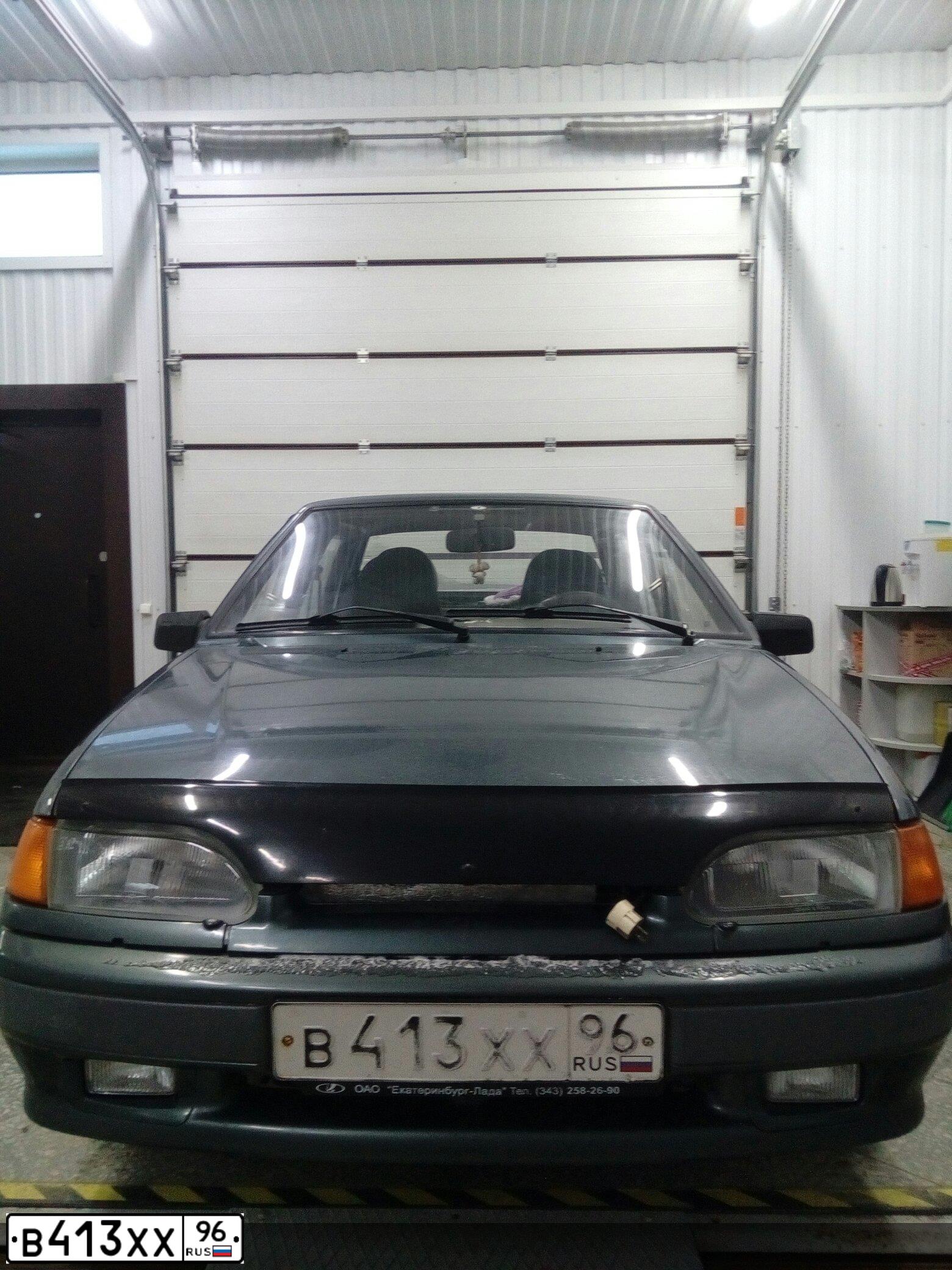 Фото автомобиля VAZ 2115 SAMARA, 2007 — госномер В413ХХ96. Цвет: СИНЕ-ЗЕЛЕНЫЙ