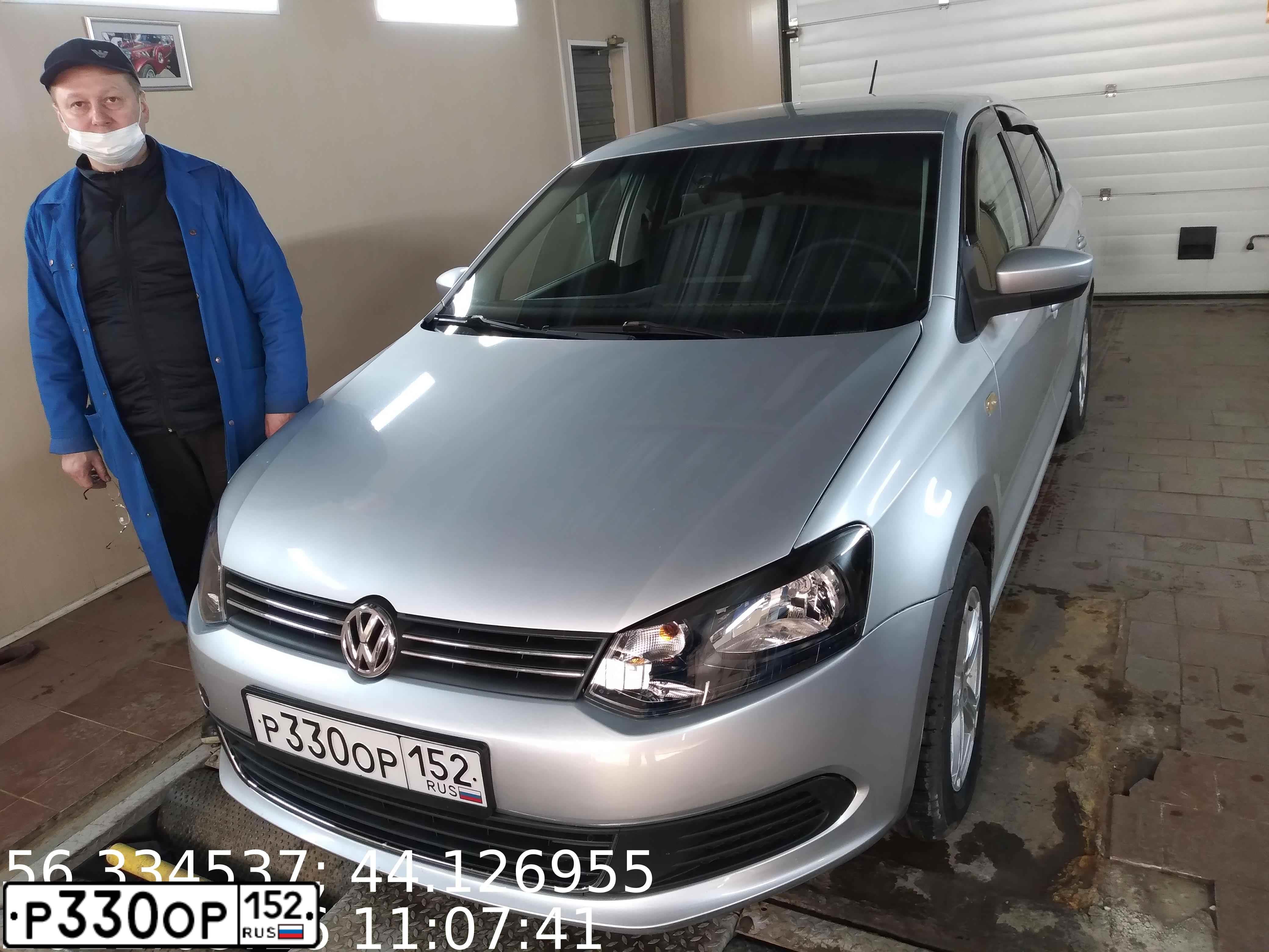 Фото автомобиля VOLKSWAGEN POLO, 2013 — госномер Т689МР39. Цвет: СЕРЕБРИСТЫЙ