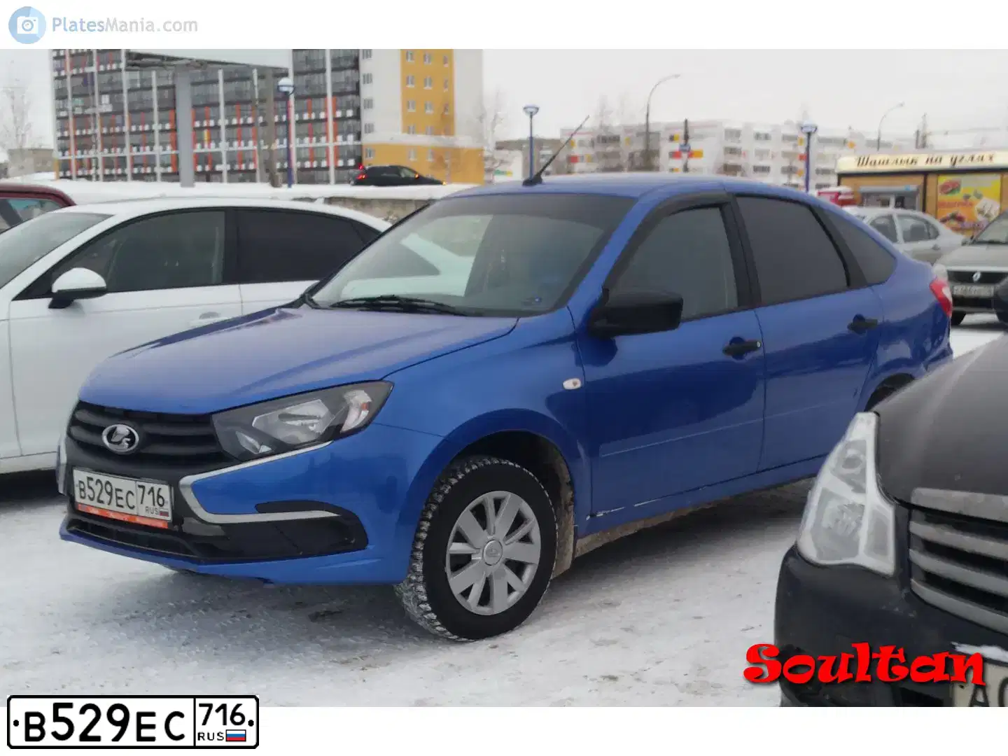 Фото автомобиля LADA 2191 GRANTA, 2018 — госномер В529ЕС716. Цвет: ЯРКО-СИНИЙ