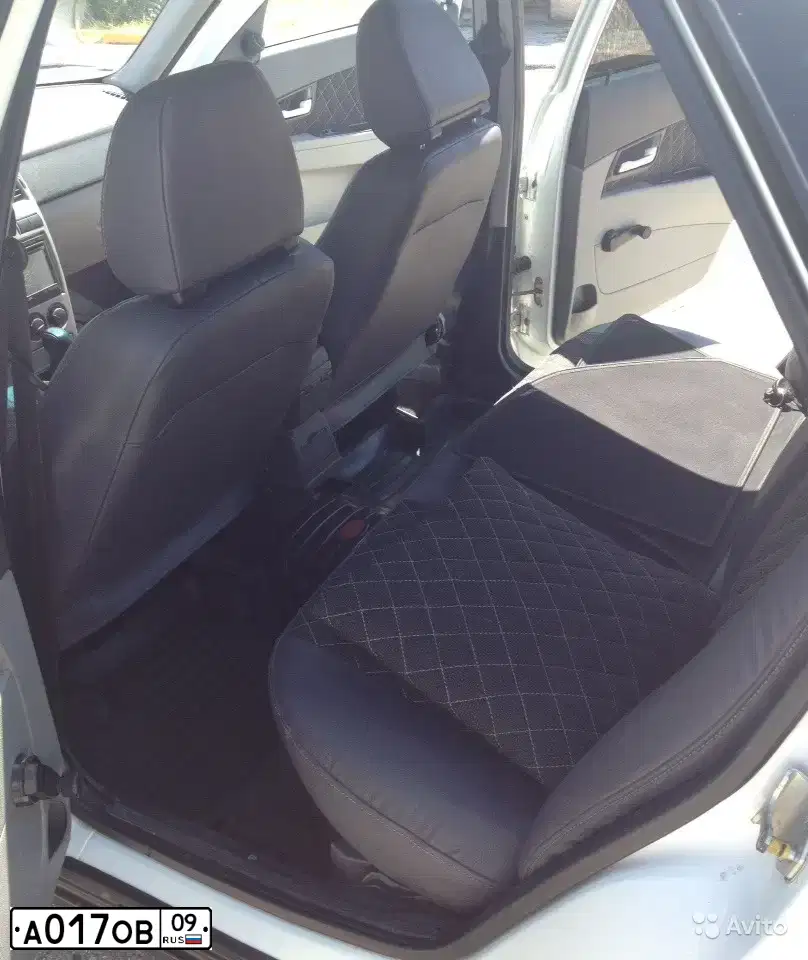 Фото автомобиля ЛАДА 217030 LADA PRIORA, 2010 — госномер В288ТН09. Цвет: Белый