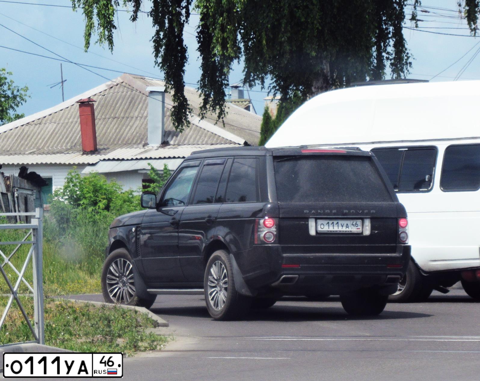 Фото автомобиля LADA 2121 NIVA, 1997 — госномер О111УА46. Цвет: ЧЕРНЫЙ