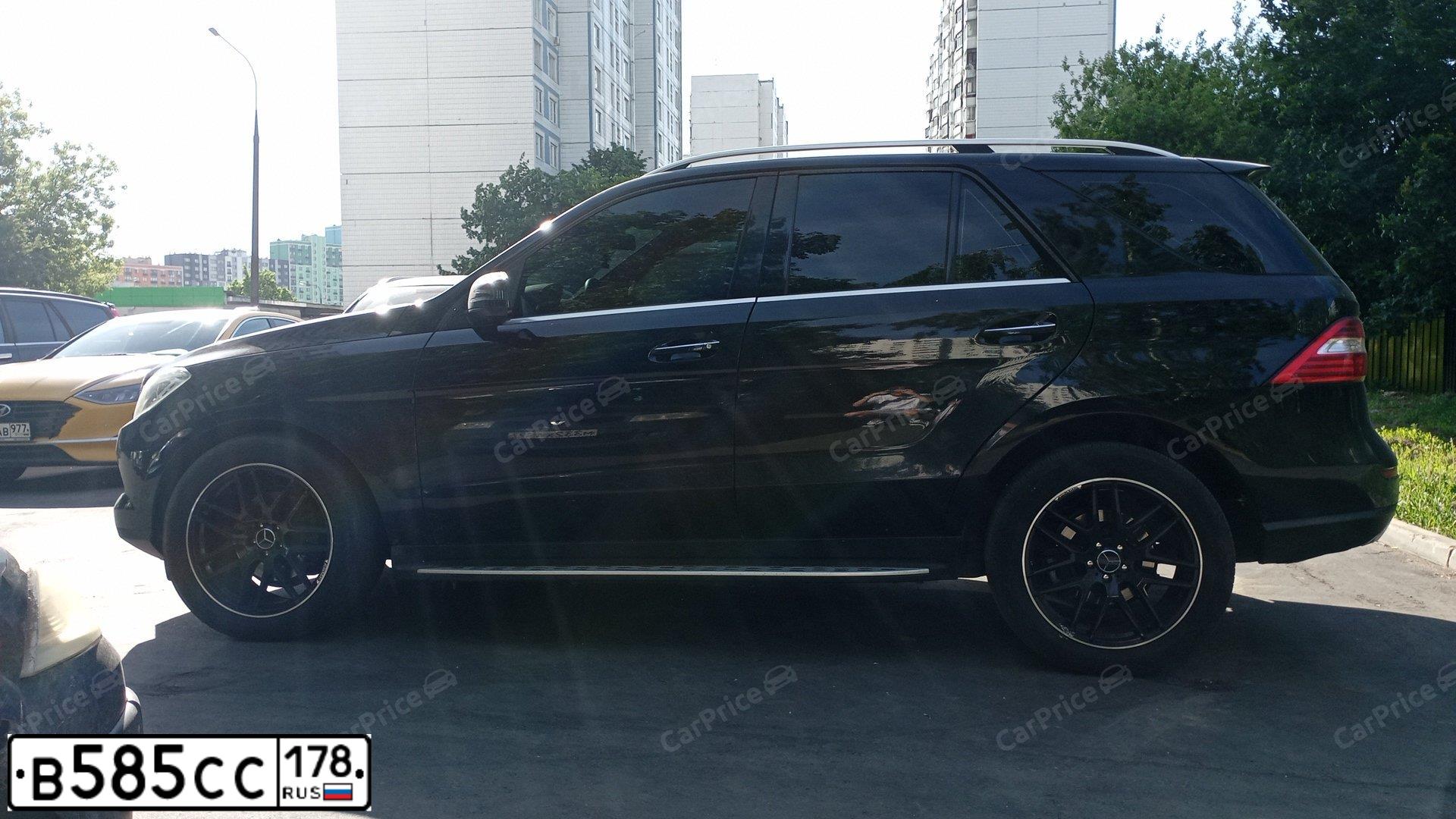 Фото автомобиля MERCEDES M-KLASSE, 2013 — госномер Н588ТА60. Цвет: ЧЕРНЫЙ