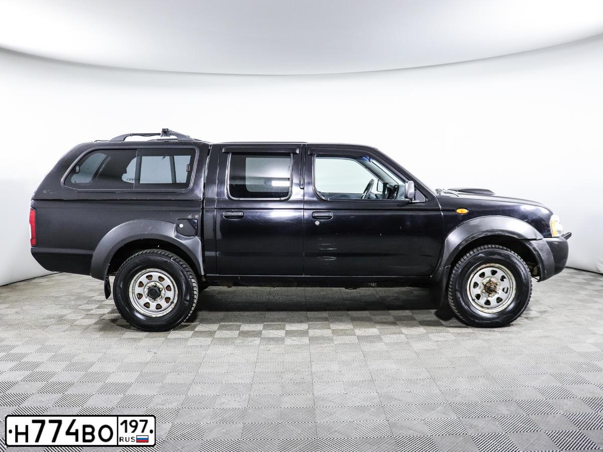 Фото автомобиля NISSAN NAVARA, 2010 — госномер С362ЕМ797. Цвет: ЧЕРНЫЙ