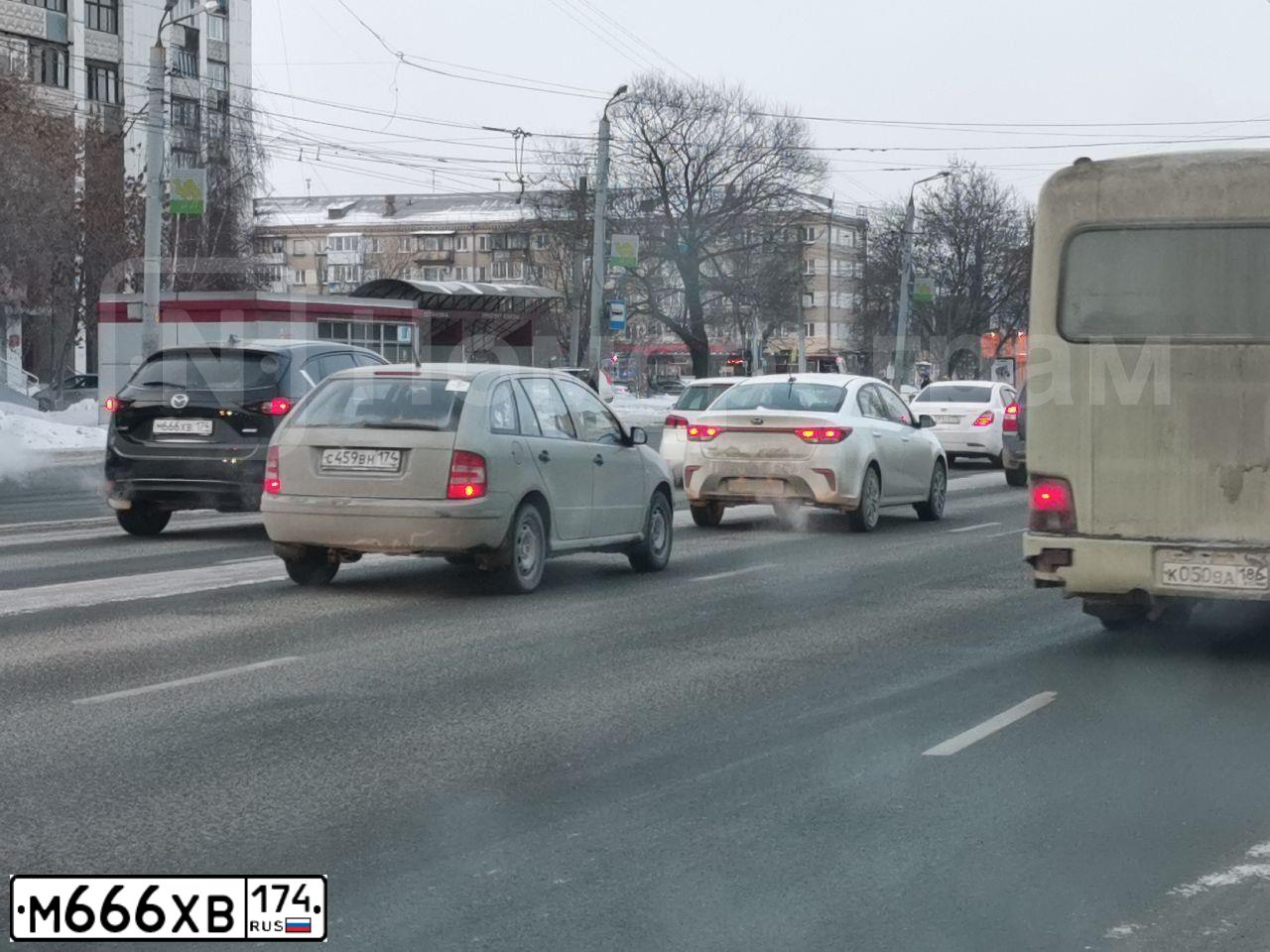 Фото автомобиля MAZDA CX-5, 2019 — госномер М666ХВ174. Цвет: ЧЕРНЫЙ