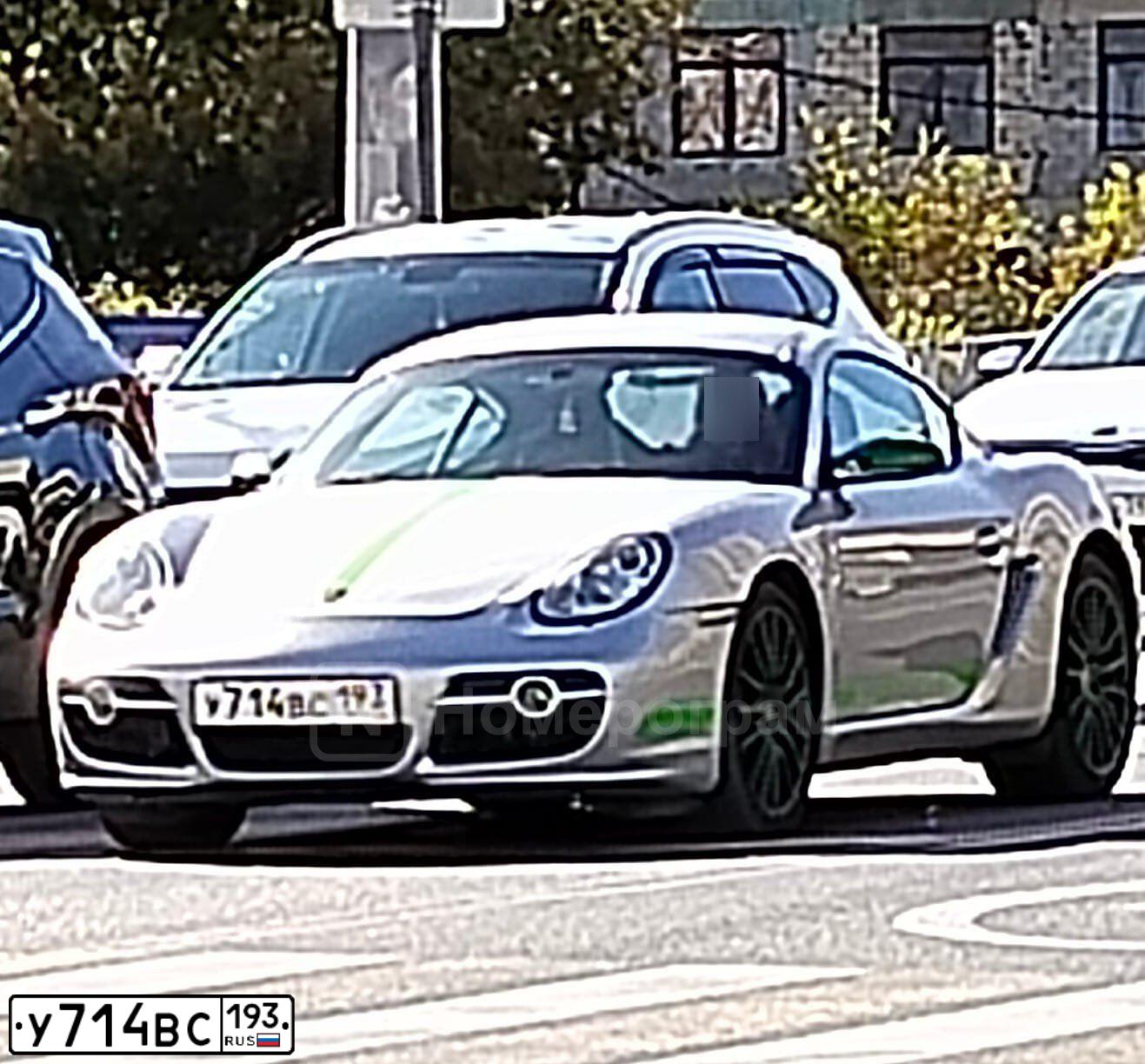 Фото автомобиля PORSCHE CAYMAN, 2008 — госномер У714ВС193. Цвет: Серебристый