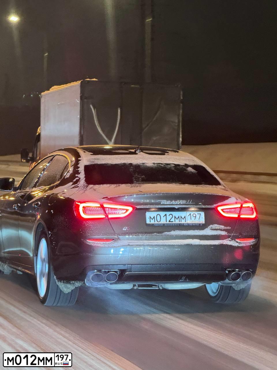 Фото автомобиля SKODA OCTAVIA, 2015 — госномер У930ОА790. Цвет: ТЕМНО-СЕРЫЙ