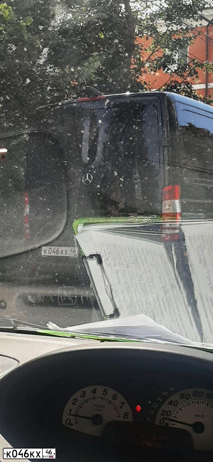 Фото автомобиля TOYOTA LANDCRUISER 200, 2015 — госномер К046КХ46. Цвет: Белый