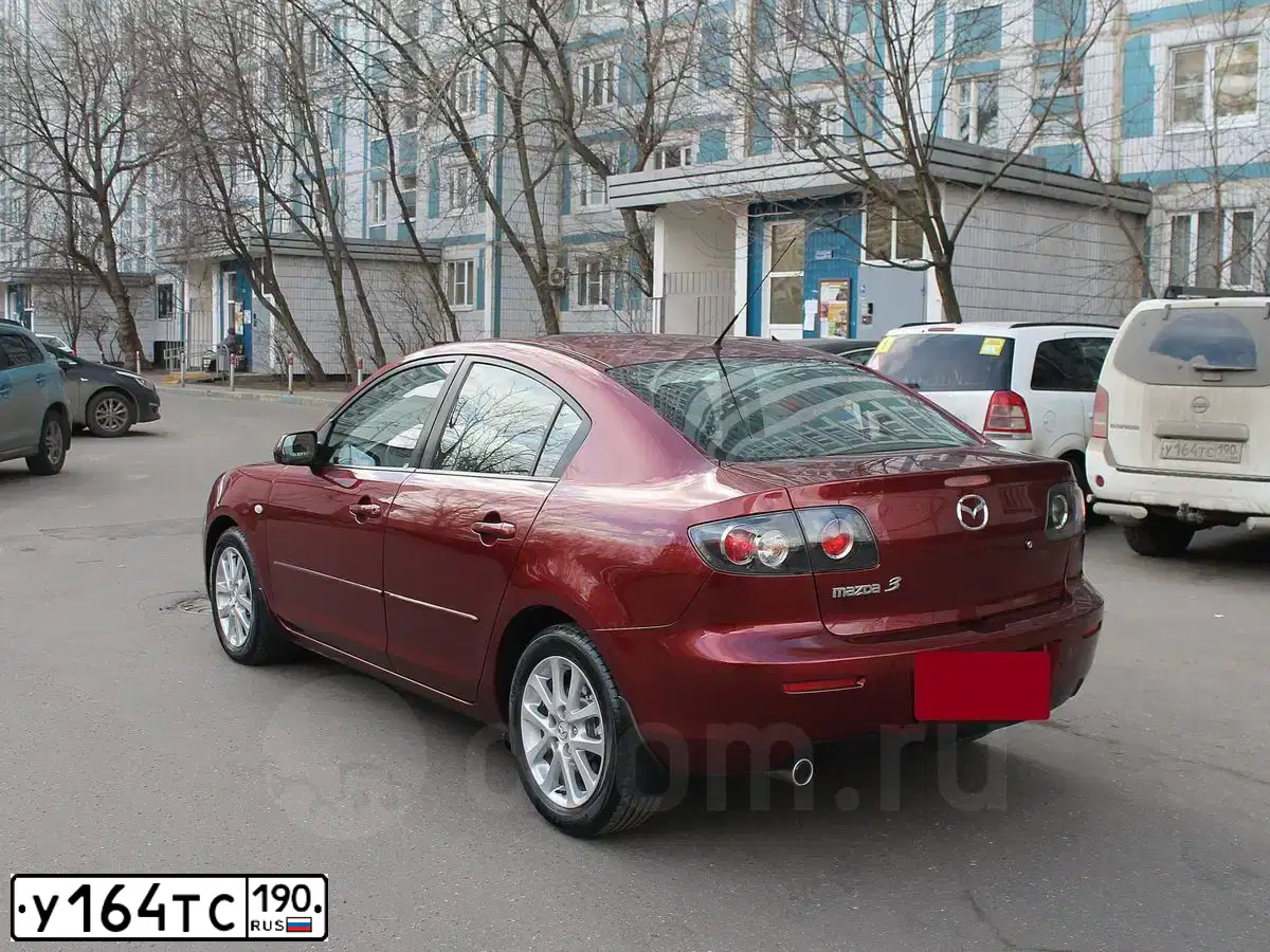 Фото автомобиля NISSAN PATHFINDER, 2012 — госномер О326НЕ14. Цвет: Белый
