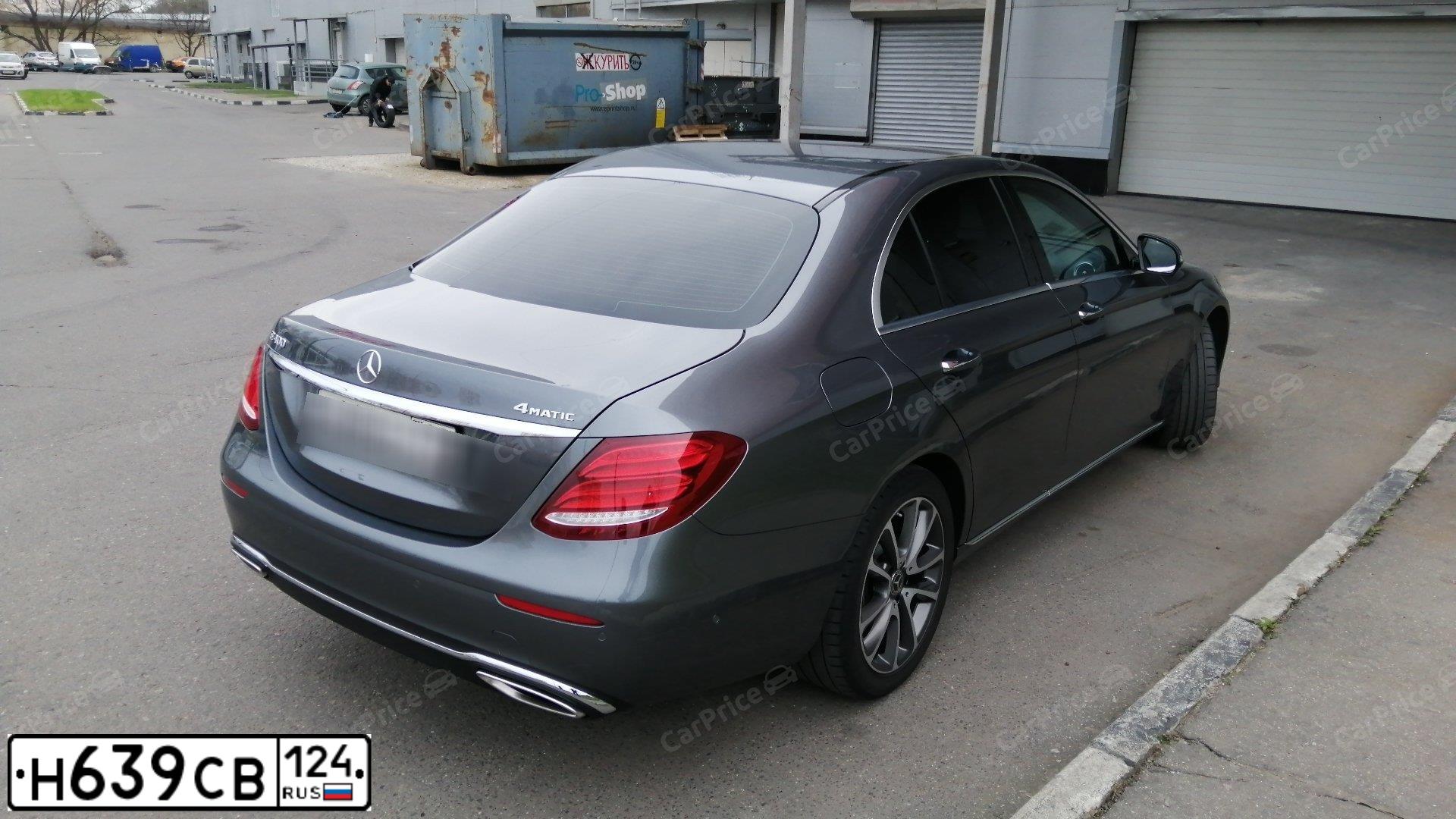 Фото автомобиля MERCEDES E-KLASSE, 2017 — госномер Н022МО193. Цвет: СЕРЫЙ