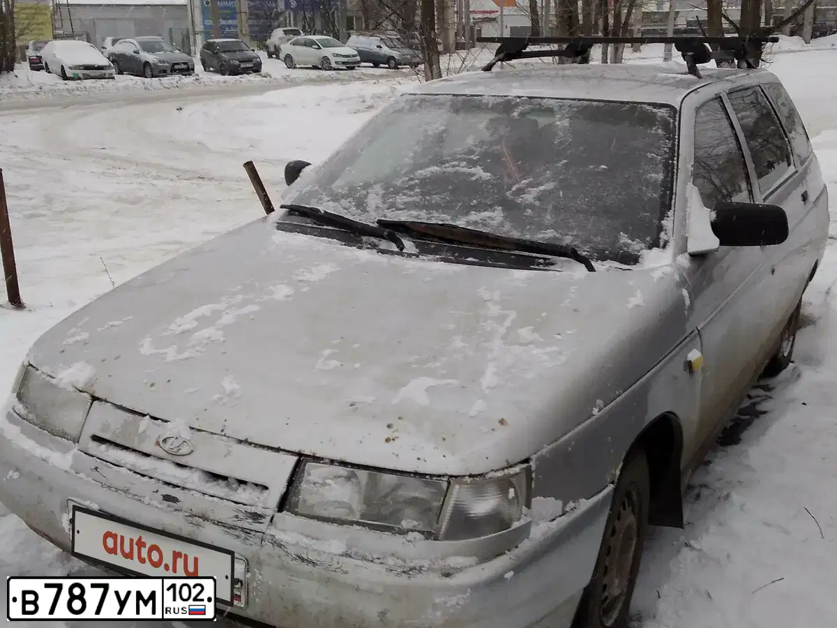Фото автомобиля LADA 2111 LADA, 2003 — госномер О498СЕ102. Цвет: СВЕТЛО СЕРЕБ МЕТАЛЛ