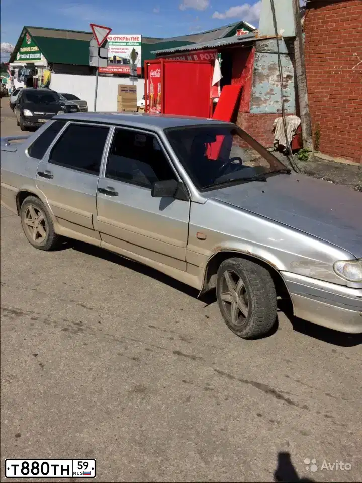 Фото автомобиля LADA 2115 SAMARA, 2006 — госномер Т880ТН59. Цвет: СВЕТЛО-СЕРЕБРИСТЫЙ МЕТАЛЛ