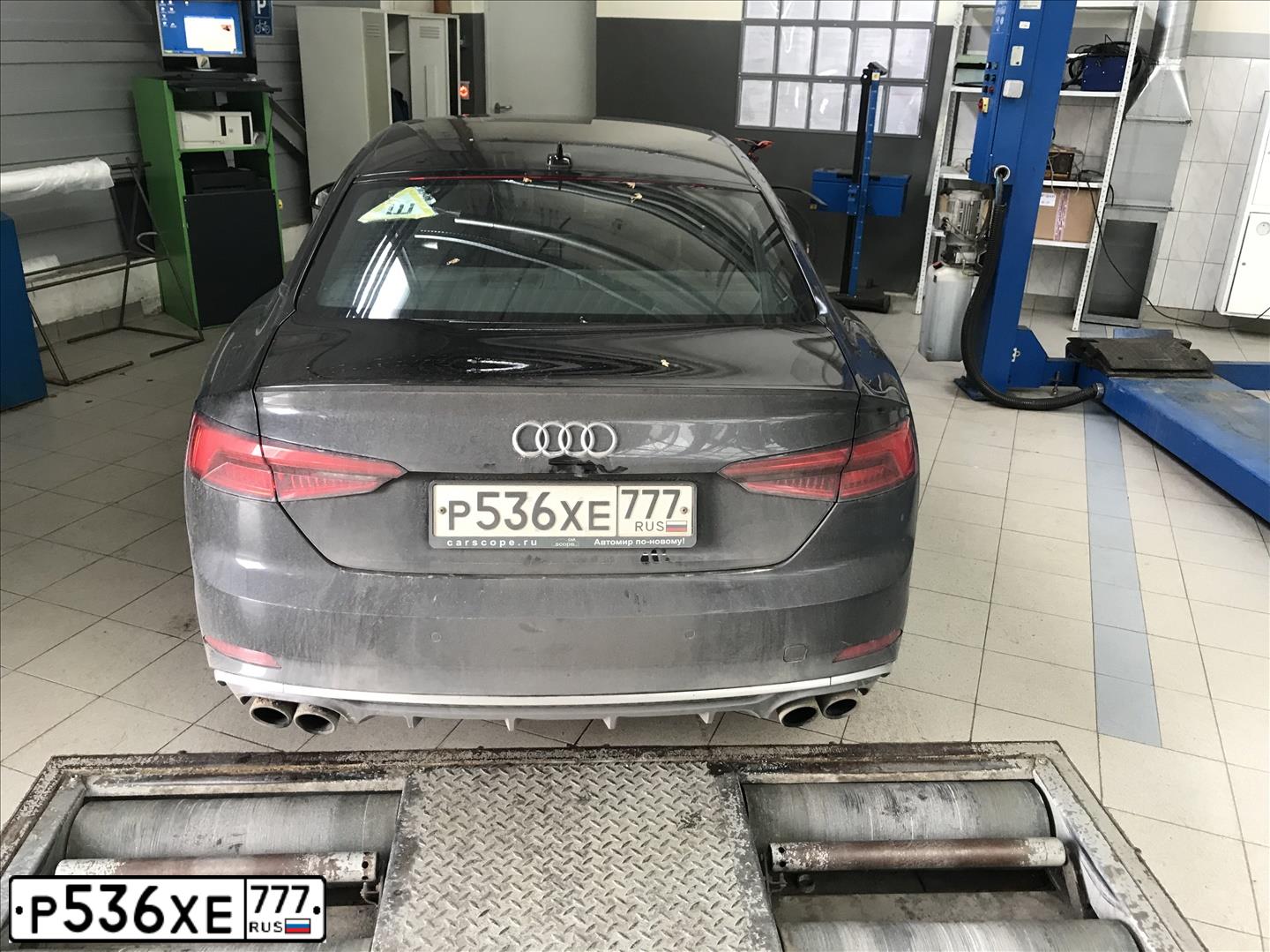 Фото автомобиля AUDI S5, 2017 — госномер Р536ХЕ777. Цвет: ЧЕРНЫЙ