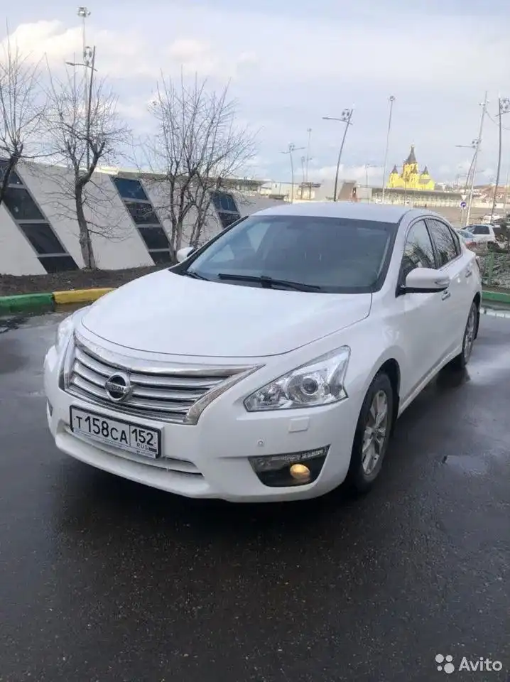 Фото автомобиля NISSAN TEANA, 2015 — госномер О565УУ68. Цвет: Белый