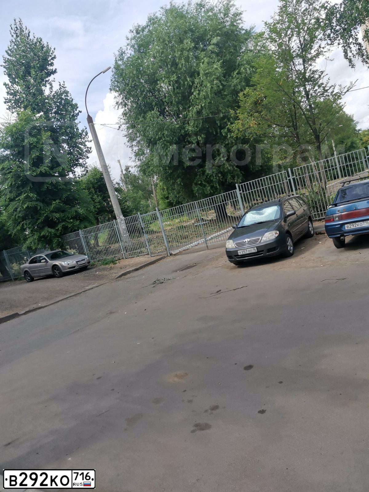 Фото автомобиля LADA 2110, 2005 — госномер В292КО716. Цвет: Сине-зеленый
