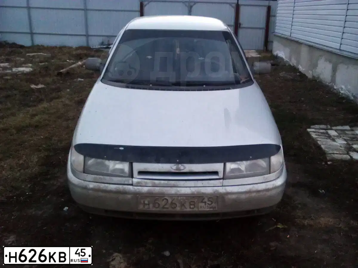 Фото автомобиля LADA 2112 LADA, 2001 — госномер Н626КВ45. Цвет: Светло-Серебристый металлик