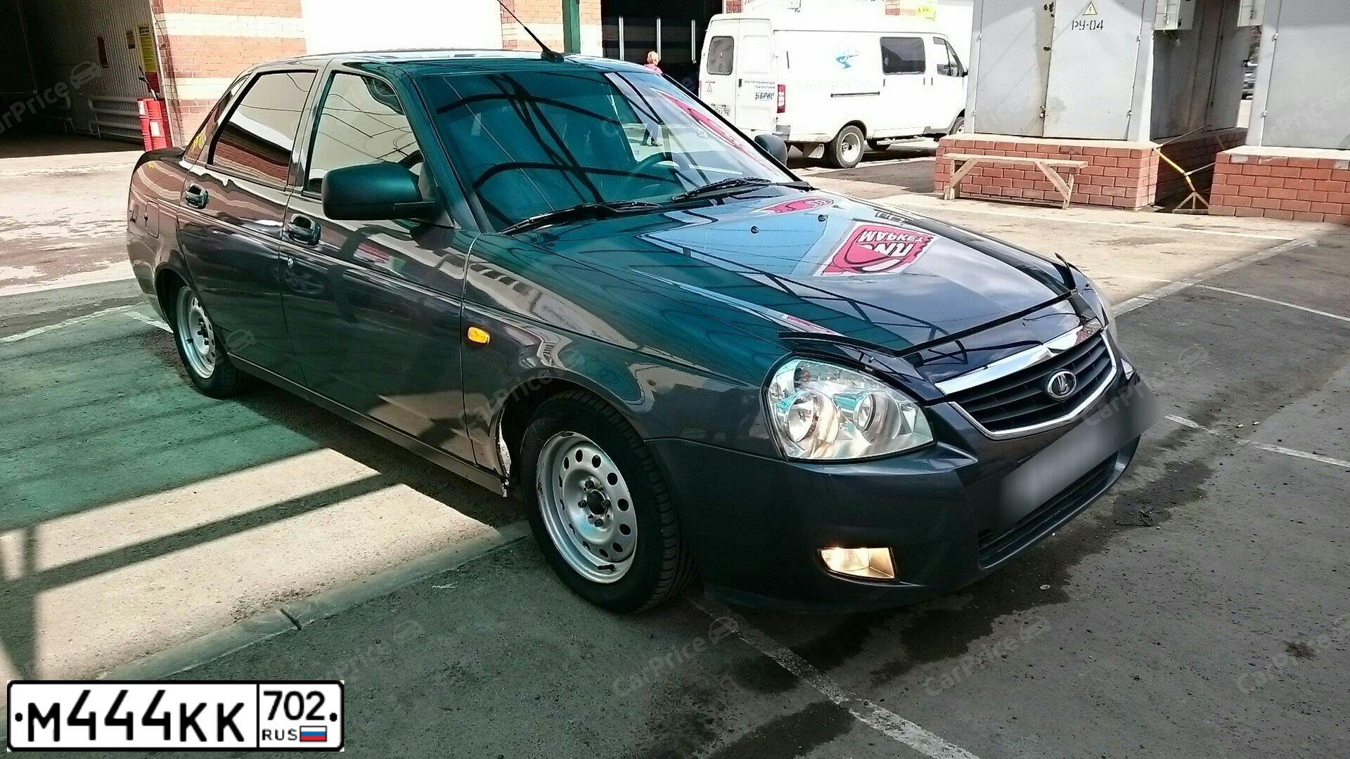 Фото автомобиля LADA 2170 PRIORA, 2013 — госномер М444КК702. Цвет: серебристо-темно-серый