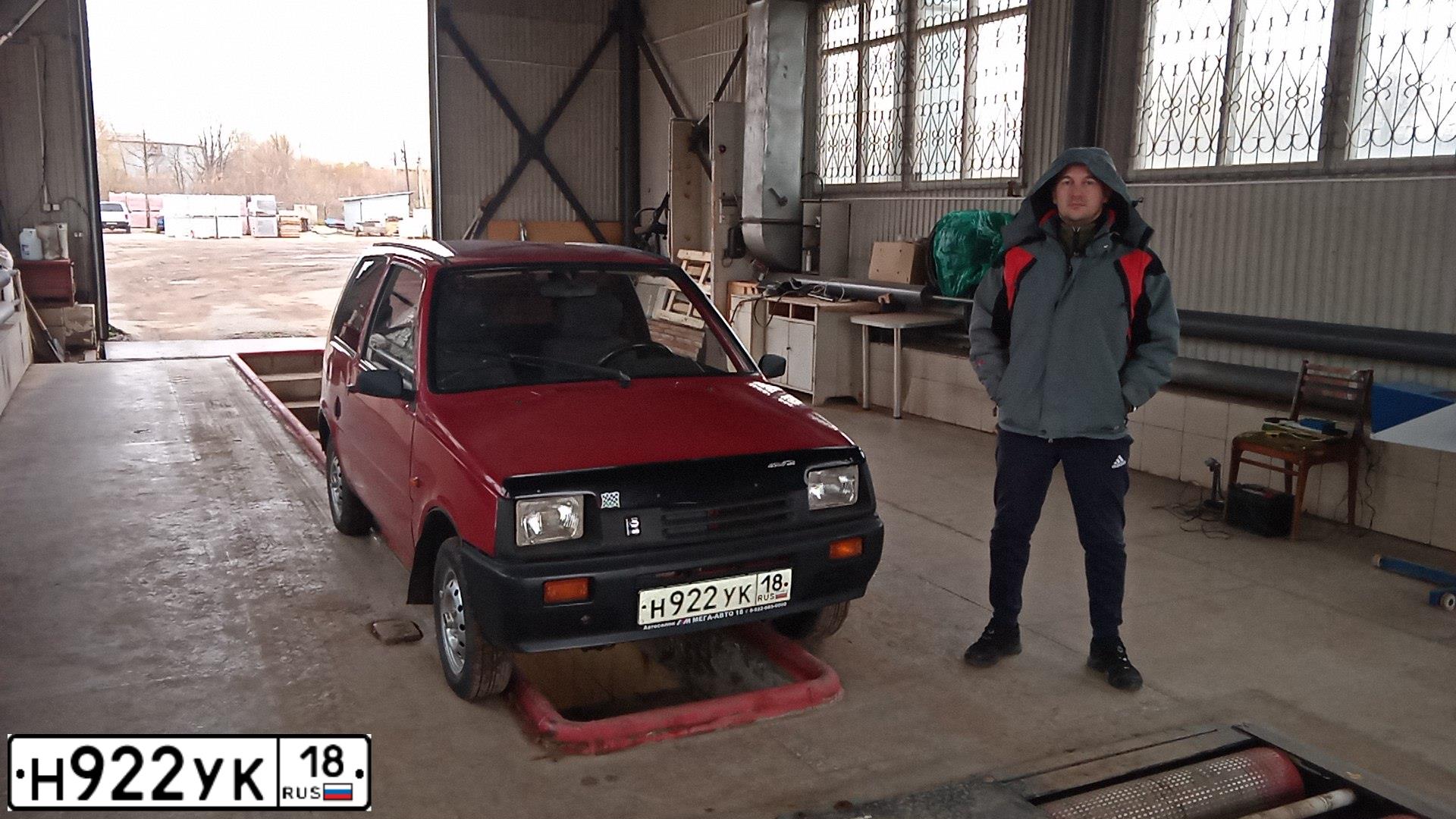 Фото автомобиля ВАЗ 111130-22, 2006 — госномер С690СУ18