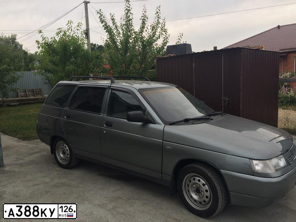 Фото автомобиля LADA 2111, 2005 — госномер А388КУ126. Цвет: СРЕДНИЙ СЕРО-ЗЕЛЕНЫЙ МЕТ.