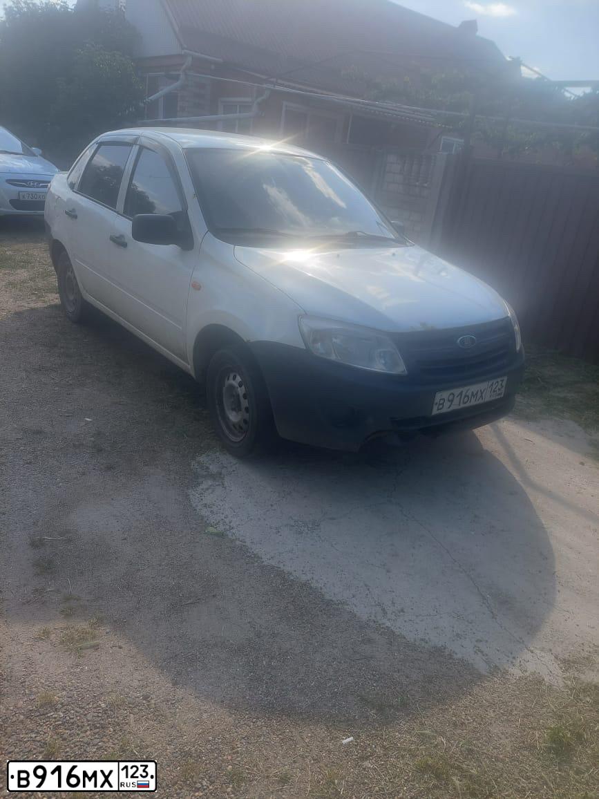 Фото автомобиля LADA 2190 GRANTA, 2013 — госномер В916МХ123. Цвет: Белый