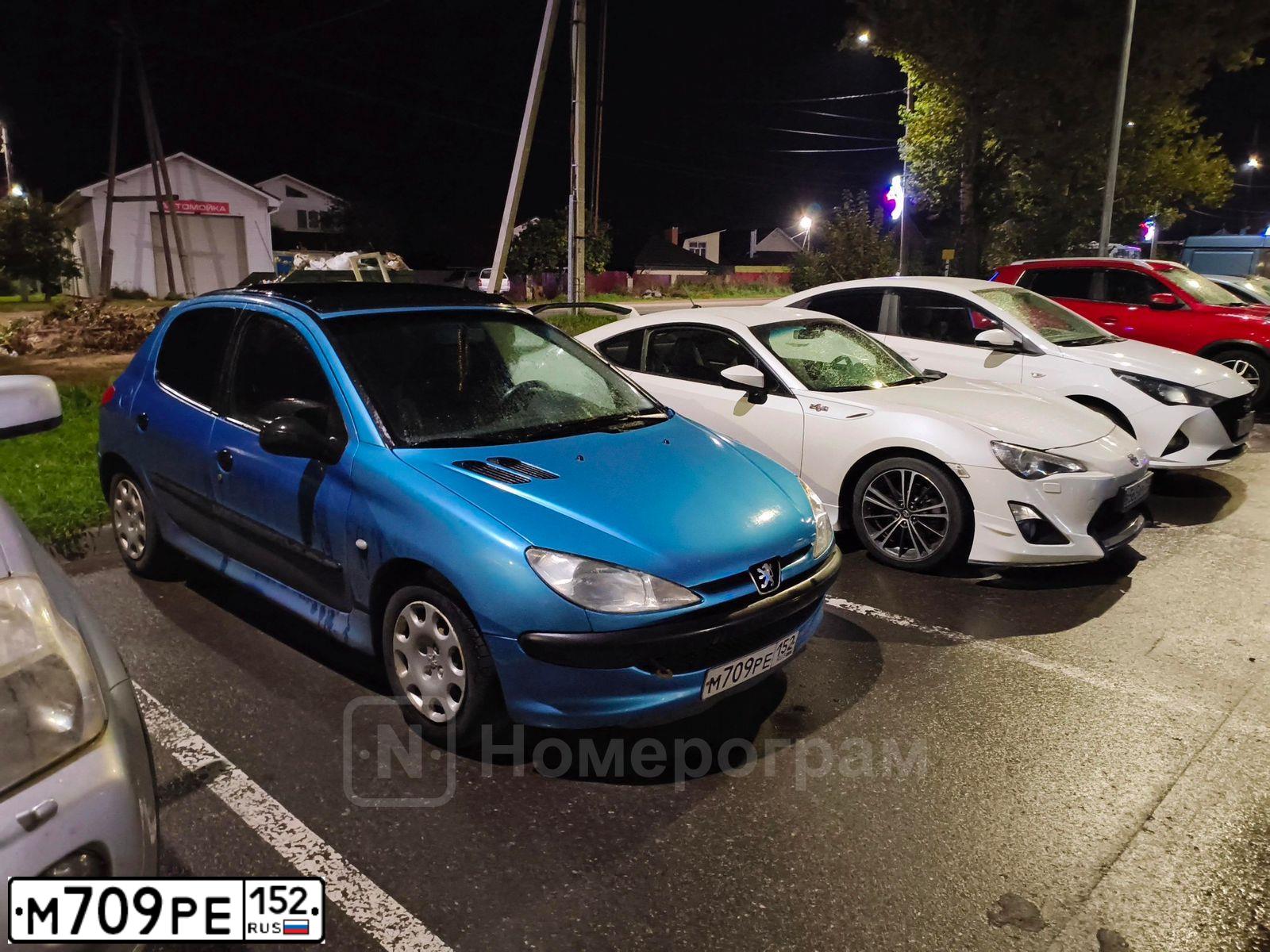 Фото автомобиля PEUGEOT 206, 2000 — госномер М709РЕ152. Цвет: СВЕТЛО-СИНИЙ