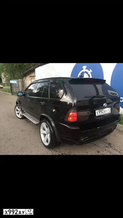 Фото автомобиля BMW X5, 2001 — госномер Т472КТ39. Цвет: ЧЕРНЫЙ