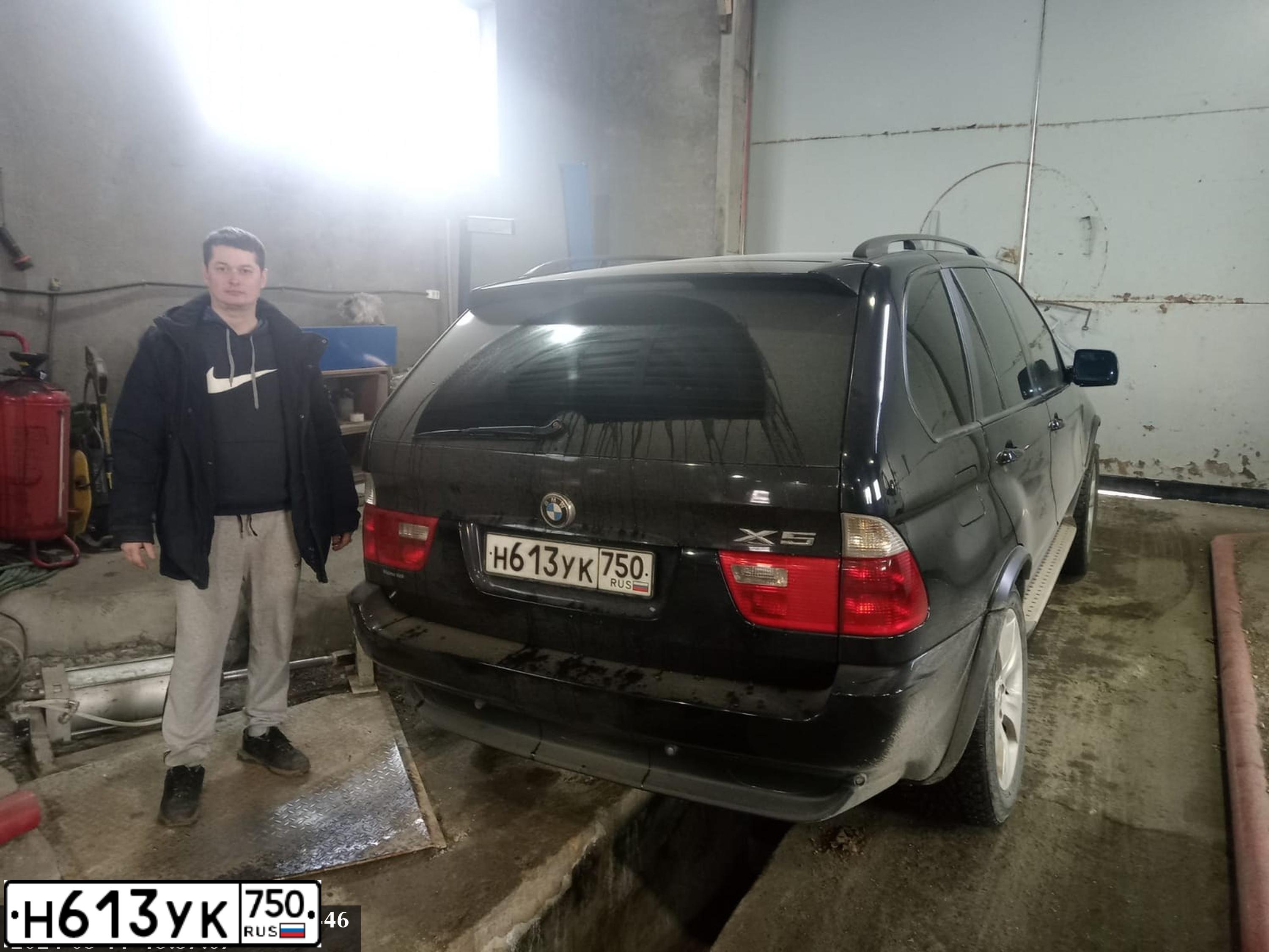 Фото автомобиля BMW X5, 2006 — госномер Н212РН790