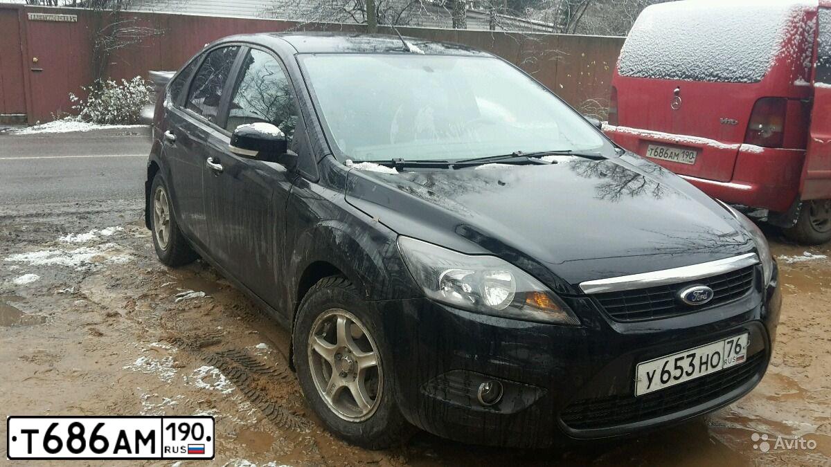 Фото автомобиля MERCEDES VITO, 2001 — госномер Т686АМ190. Цвет: Красный