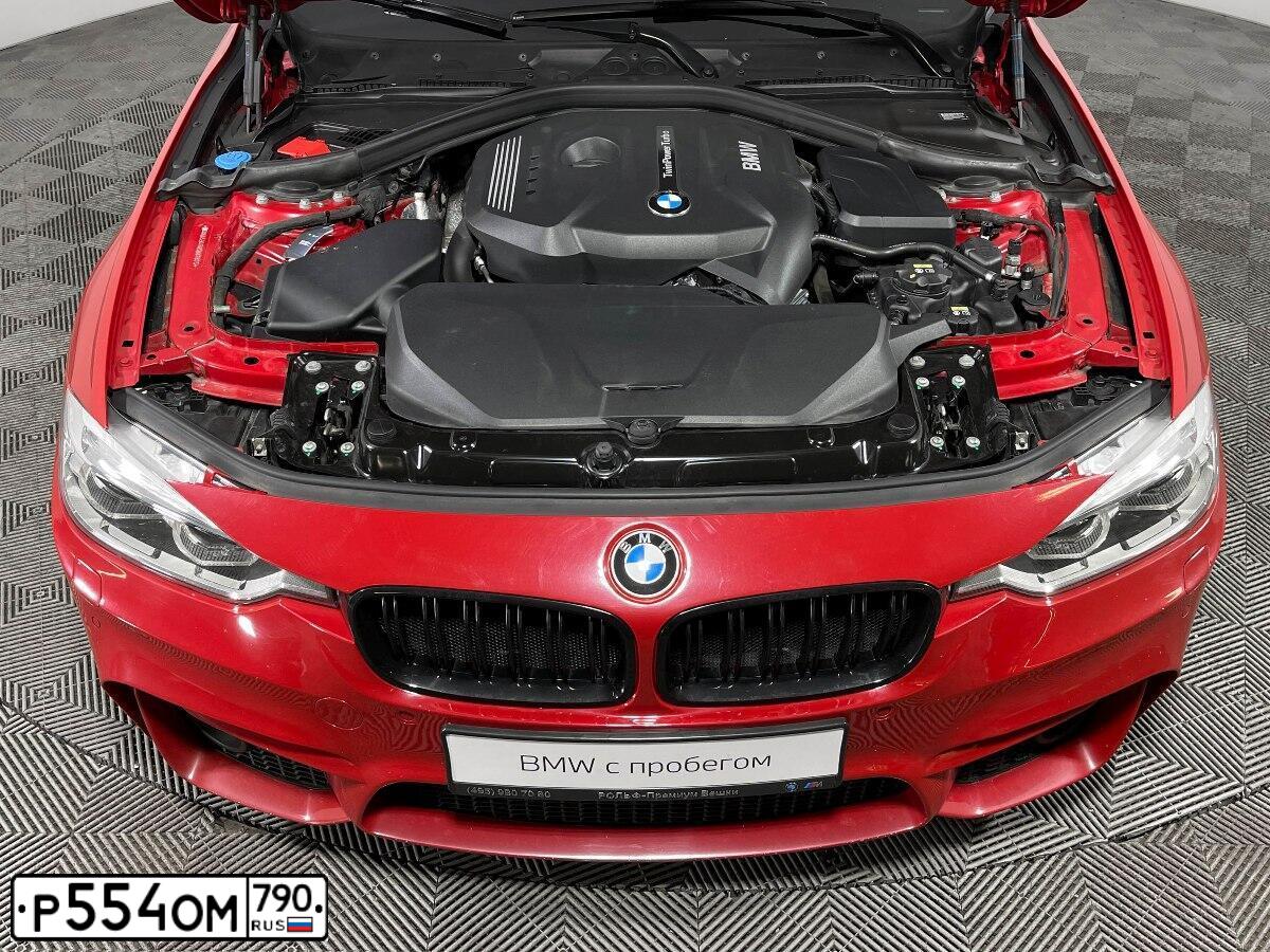 Фото автомобиля BMW SERIE 3, 2016 — госномер Т092ТК777. Цвет: Красный