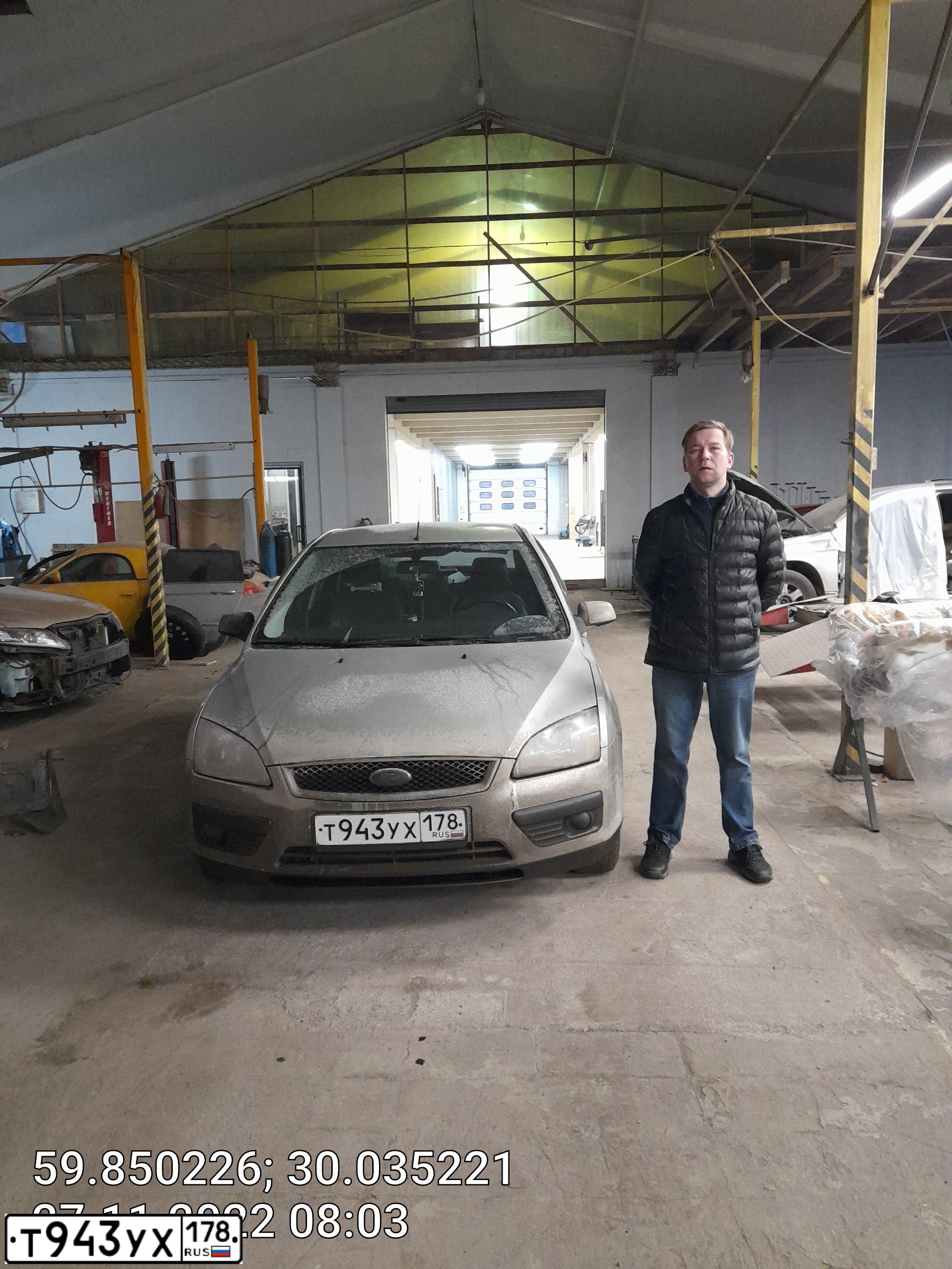 Фото автомобиля FORD FOCUS, 2006 — госномер О941ТТ78. Цвет: Серебристый