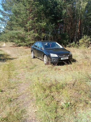 Фото автомобиля FORD FOCUS, 2006 — госномер О012ВЕ32. Цвет: ЧЕРНЫЙ