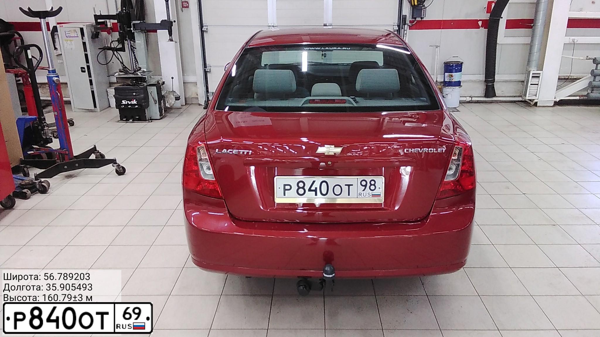 Фото автомобиля FORD FOCUS, 2004 — госномер Т171ВМ136. Цвет: СЕРО-ЗОЛОТИСТЫЙ