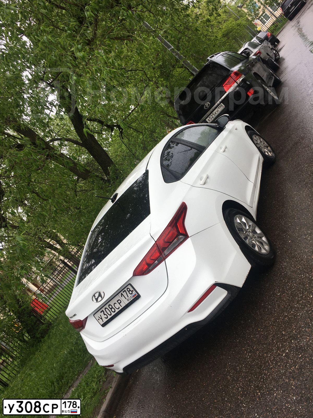 Фото автомобиля HYUNDAI SOLARIS, 2017 — госномер У308СР178. Цвет: БЕЛЫЙ