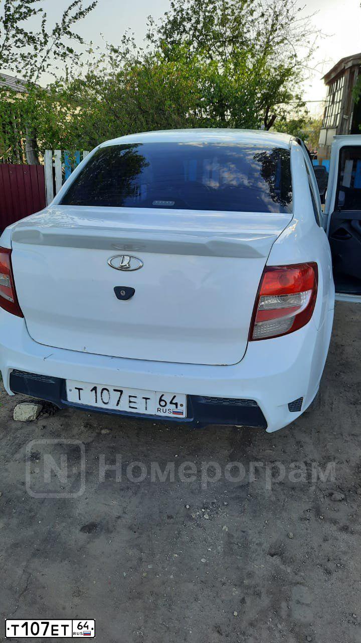 Фото автомобиля LADA 2190 GRANTA, 2012 — госномер Т107ЕТ64. Цвет: Белый