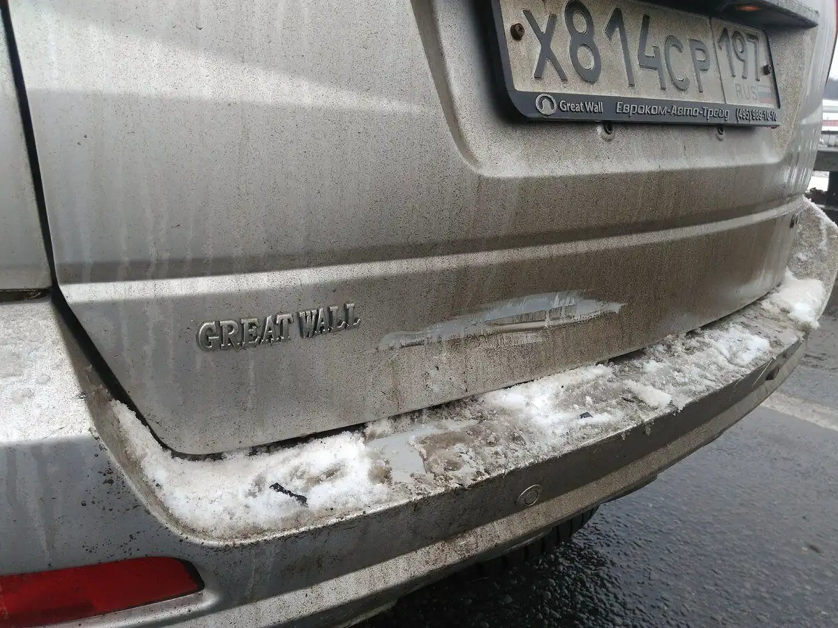 Фото автомобиля ГРЕЙТ ВАЛЛ CC 6461 KM68, 2012 — госномер О021КТ977. Цвет: СВЕТЛО-СЕРЫЙ